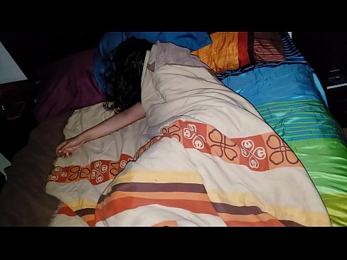 ❤️ سوتیلی ماں سوتی ہوئی اپنی نوجوان سوتیلی ماں کو پیٹ رہا ہے۔ ☑  مقعد ویڈیو پر ur.porn-milf300.ru